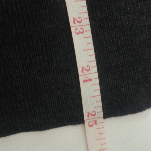 New Gray Cardigan / Size 2X - Picture 9 of 9